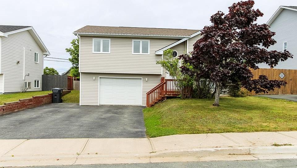1st image of 3 Rathburn Drive