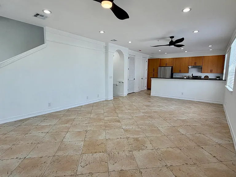810 3rd Ave N #78 — Photo 33