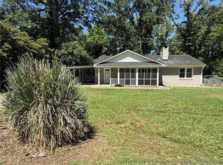 907 Evans Dr, Sanford, NC 27330