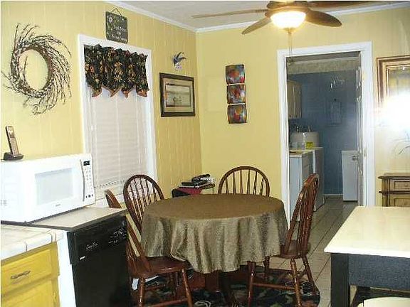 5th image of 1011 Louis Cir