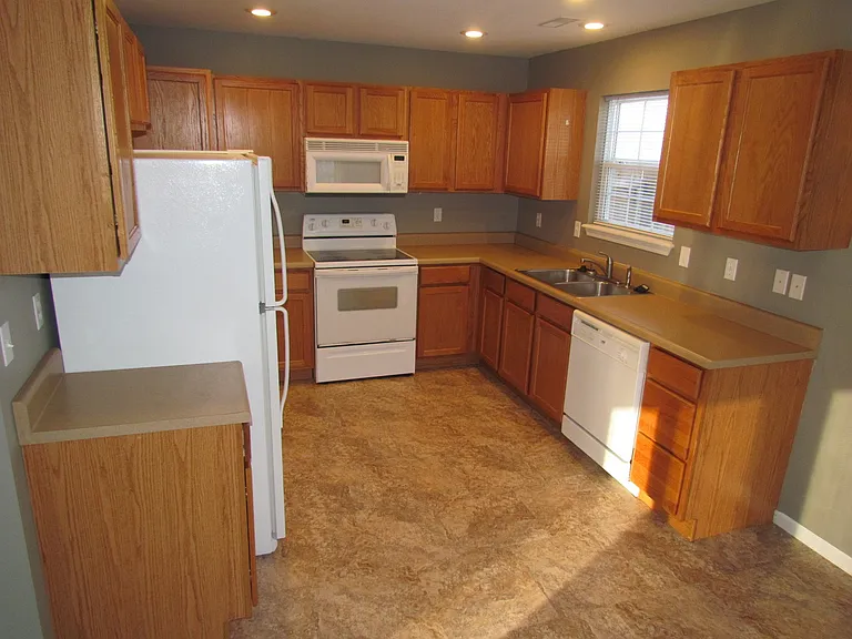 15908 Tracker Ln — Photo 11