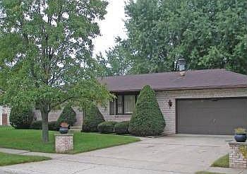 2nd image of 2106 Kennedy St