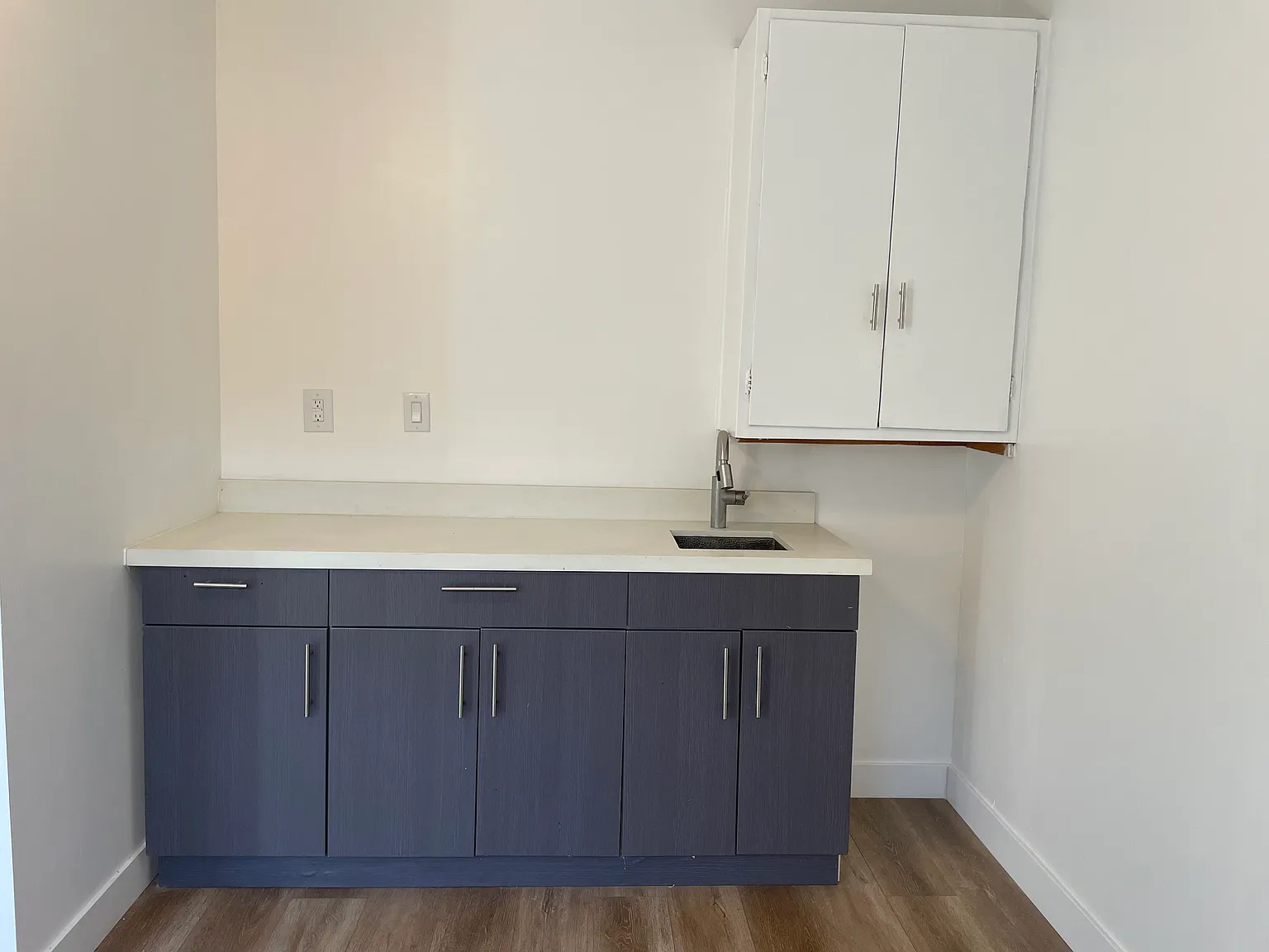 Studio, 1.5 bath, 180 sqft, $1,550 — Photo 2