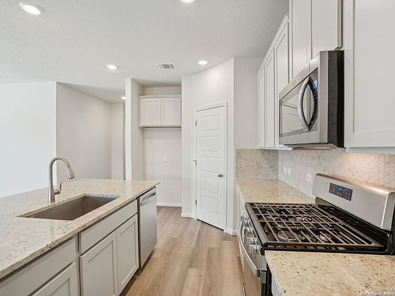 5th image of 12903 Lusi Lane