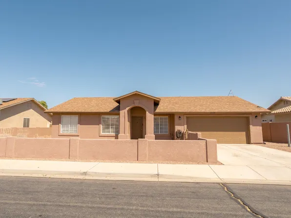 6334 E 44th Pl, Yuma, AZ 85365