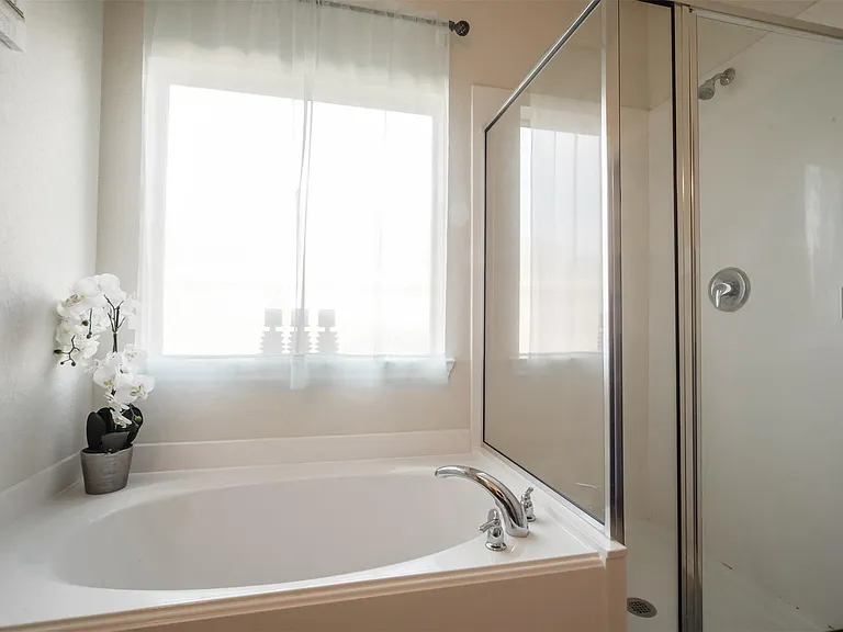 8730 Sunny Gallop Dr — Photo 24