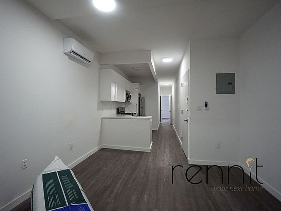 4th image of 237 Frost St #2C