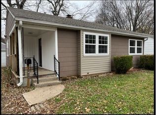 1935 S Kimbrough Ave, Springfield, MO 65807