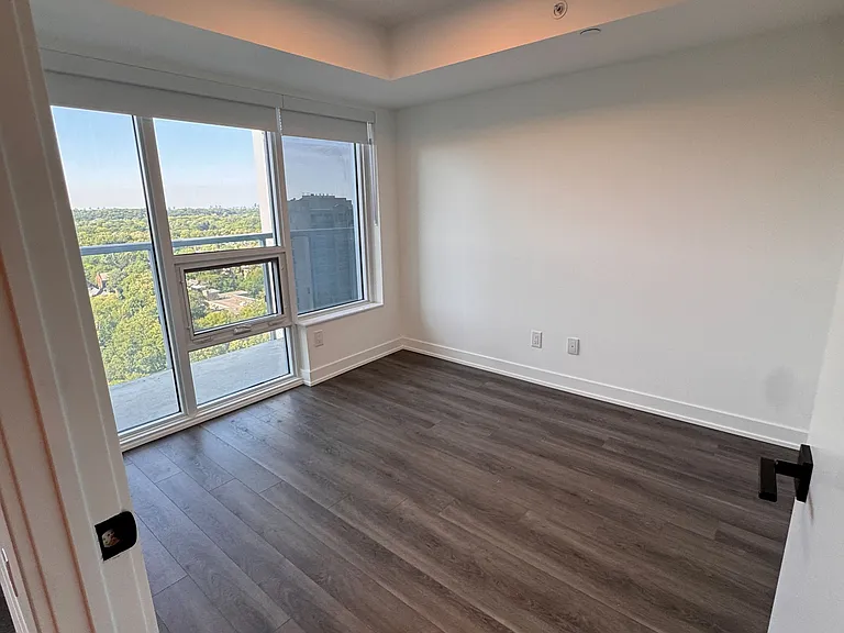 609 Sherbourne St #1806 — Photo 2
