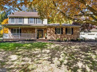 21 N Shaffer Dr, New Freedom, PA 17349