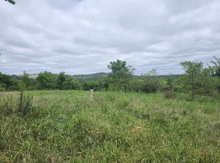 2073 Stone Ridge Dr, Mountain Grove, MO 65711