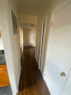 5th image of 3715 Kings Hwy APT 6C