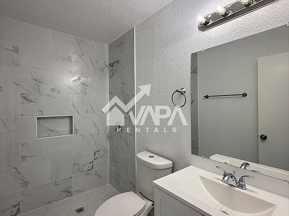4th image of 4455 Sherwood Way
