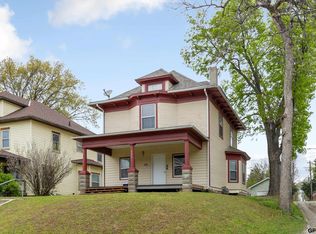 2420 R St, Lincoln, NE 68503