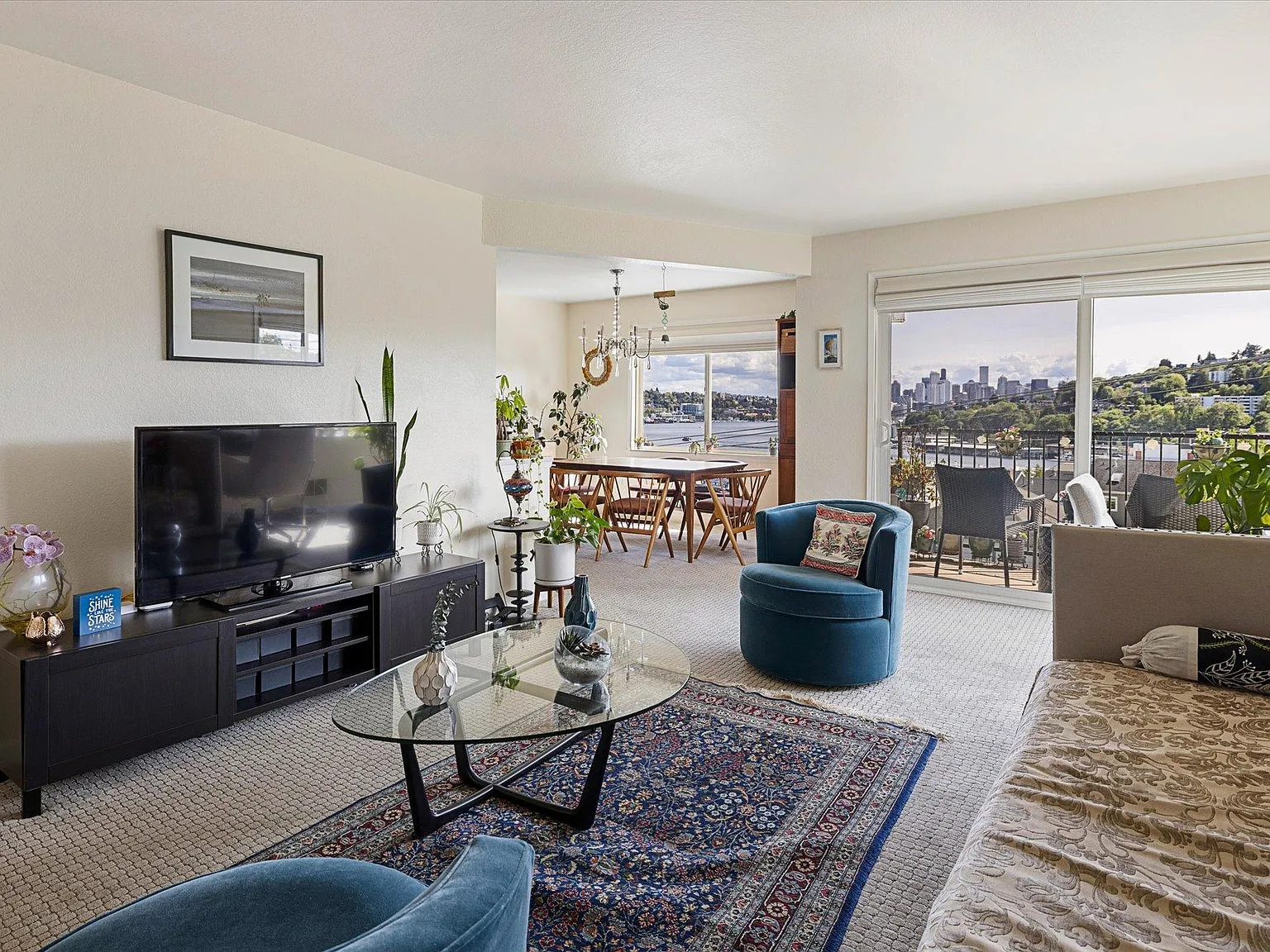 2 bed, 1134 sqft, $3,650 — Photo 4