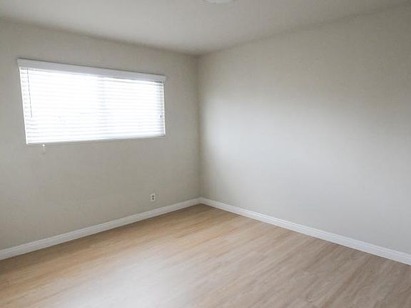 5th image of 2589 Borax Dr
