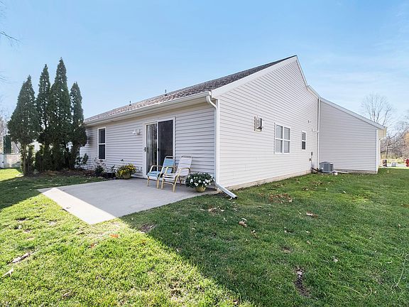 5th image of 126 Depot Hill Ct
