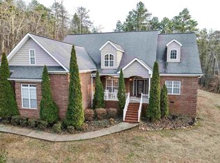 320 Laurel Cir SE, Jacksonville, AL 36265