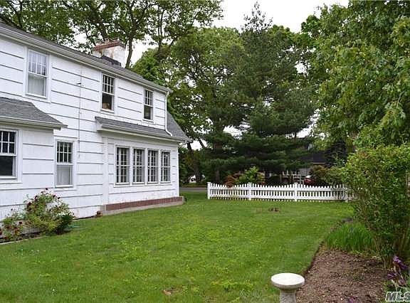 3rd image of 52 Pacific St