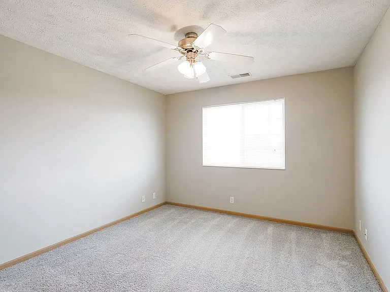 Lexington Ridge Apartments — Photo 34
