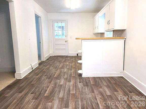 5th image of 206 N Cloudman St