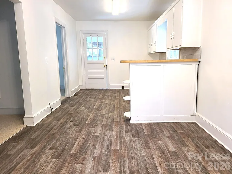 206 N Cloudman St — Photo 5