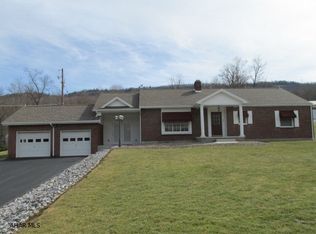 11782 William Penn Rd, Imler, PA 16655
