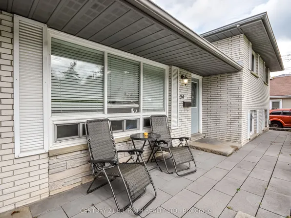 74 Baldwin Ln, Barrie, ON L4N 2W3