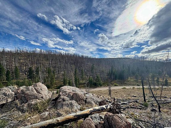 4th image of Lake Creek Resort Rd