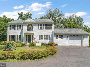 71 Governor Markham Dr, Glen Mills, PA 19342