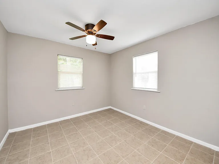 3914 Hoffman St #B — Photo 22