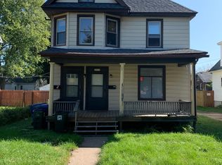 2415 Farnam St #2, Davenport, IA