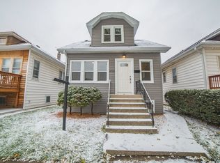 3725 N Osceola Ave, Chicago, IL 60634