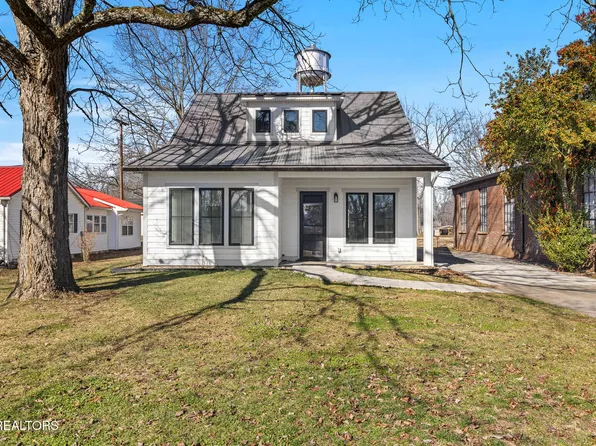 103 Main St, Englewood, TN 37329
