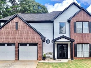 2867 Manor Glen Ln, Suwanee, GA 30024