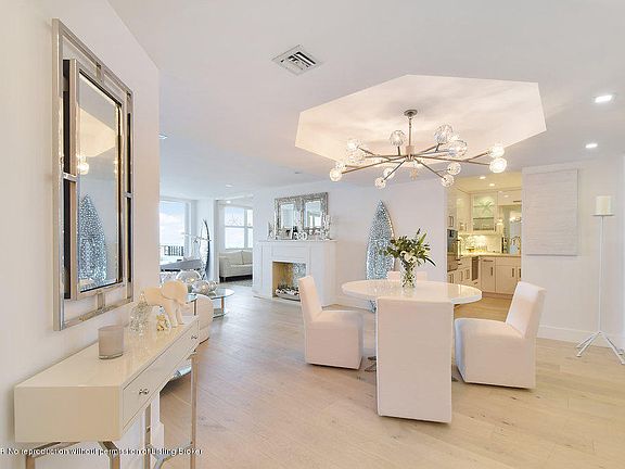 2nd image of 1801 S Flagler Dr APT 1807