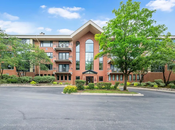 3525 S Cass Ct Unit 513, Oak Brook, IL 60523
