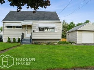 5 Wyandotte St, Depew, NY 14043