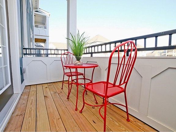 2nd image of 11289 Hamilton Crest Blvd E #3-301