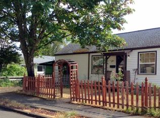 1013 NW 28th St, Corvallis, OR