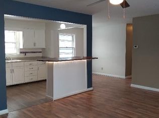 2025 E 47th St, Anderson, IN 46013