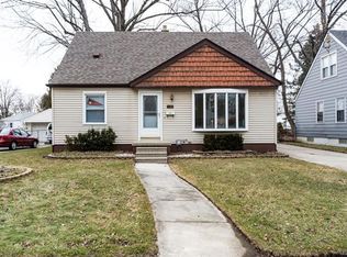 1540 Kingsley Rd, Mount Clemens, MI 48043