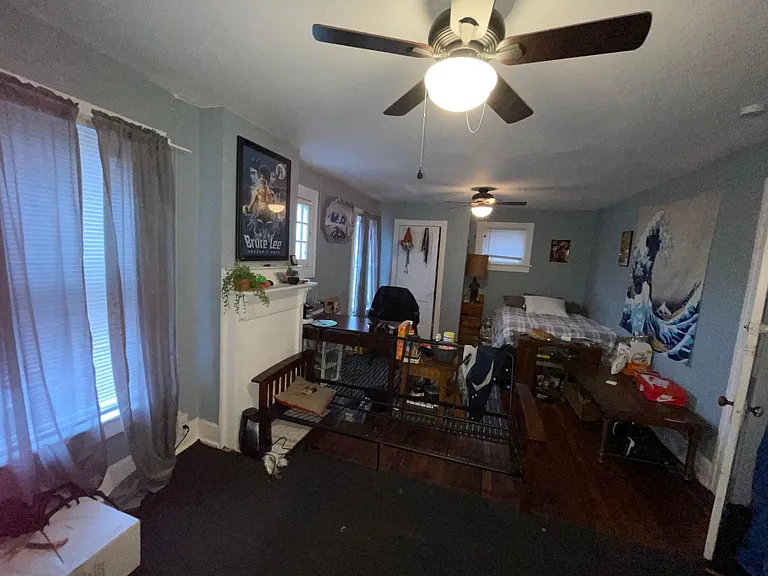 Summit St — Photo 25