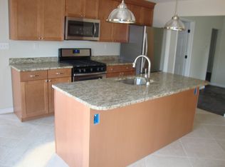 302 Princetown Rd, Schenectady, NY 12306