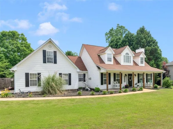 710 Freeman Dr, Covington, GA 30016