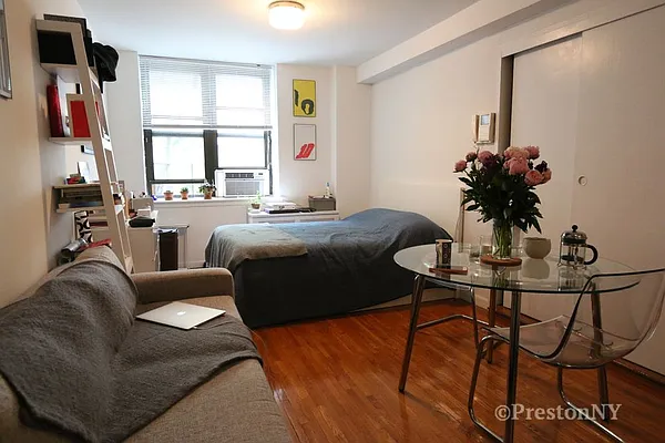 Rented by JM Preston Properties LLC | media 9