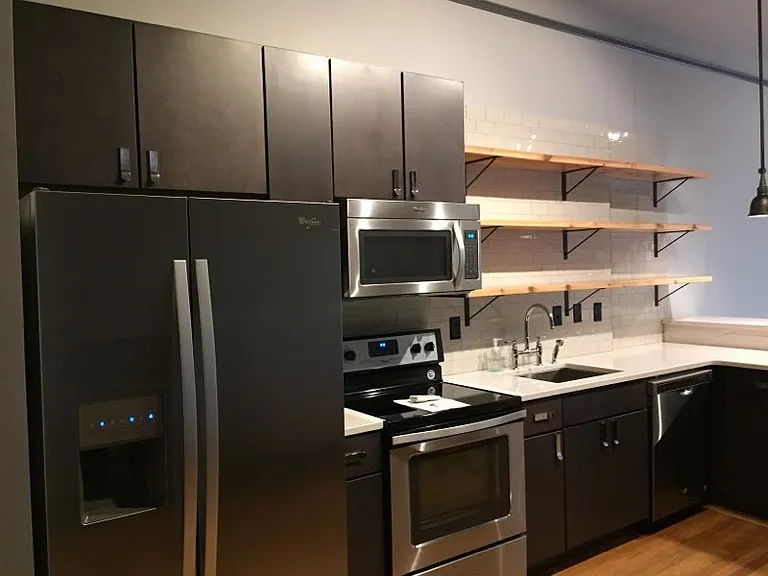 143 W Main St — Photo 2