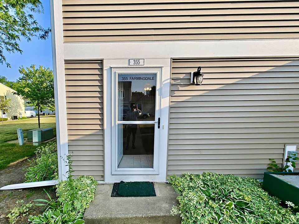 1st image of 355 Farmingdale Cir #355