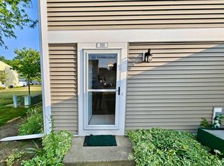 355 Farmingdale Cir #355, Vernon Hills, IL 60061