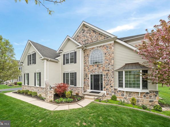 915 Mather Dr, Bear, DE 19701